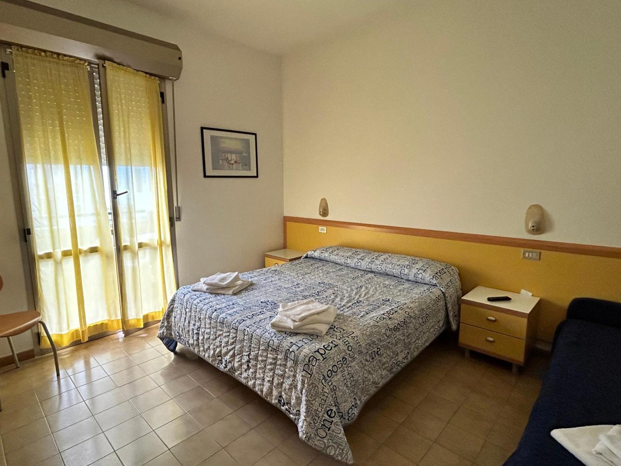 Hotel Etna - Nuova Gestione Romagnola All-Inclusive Spiaggia Parcheggio Riccione Bagian luar foto
