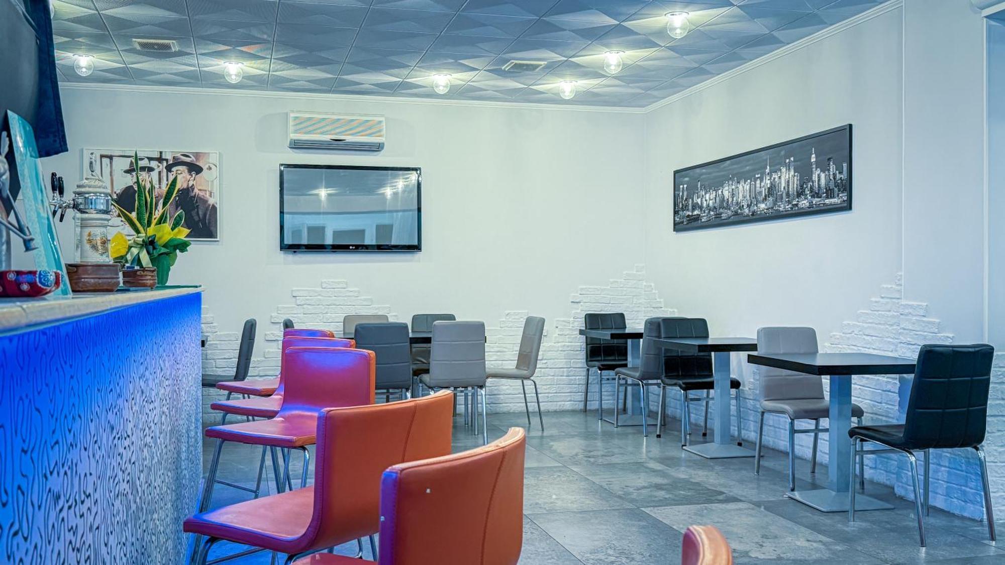 Hotel Etna - Nuova Gestione Romagnola All-Inclusive Spiaggia Parcheggio Riccione Bagian luar foto